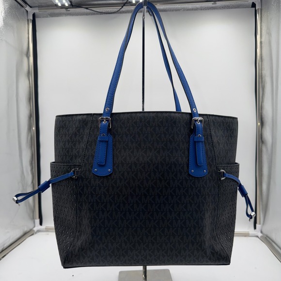 Michael Kors Handbags - Michael Kors Voyager EW Tote Bag Black Grey Signature Logo Blue Trim
